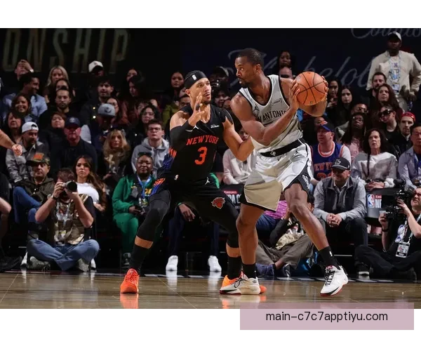 雷霆活塞领跑马刺回第三湖人12 雷霆活塞领跑马刺回第三湖人12