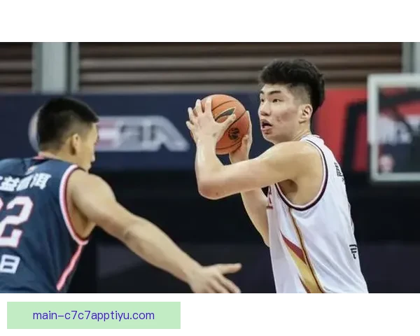 余嘉豪:低谷时不退场 繁华时不随波逐流 余嘉豪:低谷时不退场 繁华时不随波逐流